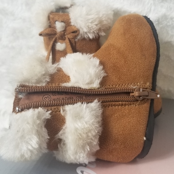 Baby Girl Mocassins - Picture 6 of 6